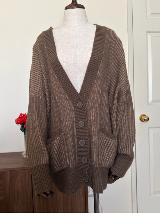 OAK + FORT Sweaters - OAK + FORT Brown Ribbed Button-Front V-Neck Cardigan